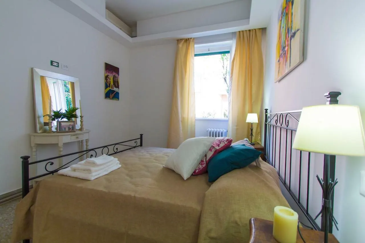 Bausan 12 Apartment Rome